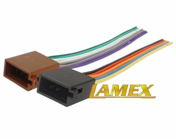 Prise de haut-parleur ISO et prise de courant