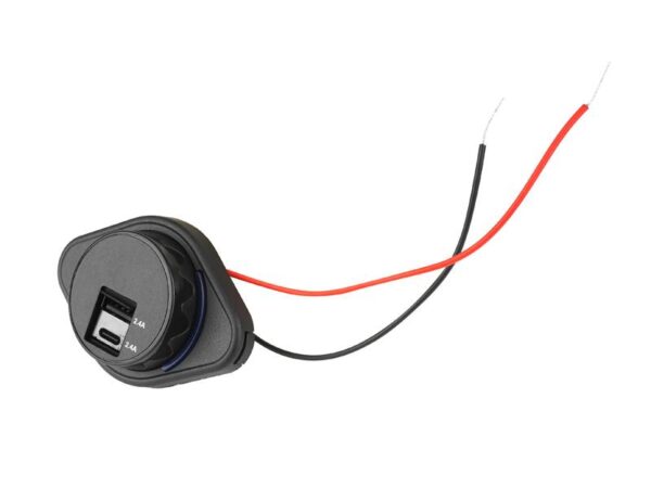 Chargeur de voiture intégré USB-A + USB-C 2 x 2,4 A, soit 4,8 A au total