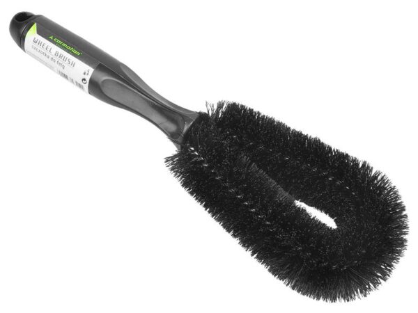 Brosse de nettoyage pour jantes.