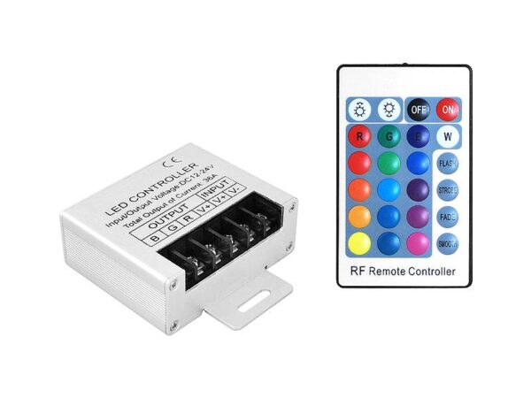Contrôleur LED + télécommande à 24 boutons.