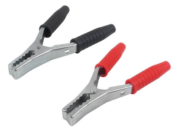 Pinces crocodiles, 400 A, noires et rouges, 1 pc. = 1 jeu.