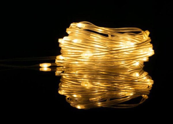 LAMPES MAGIQUES CHAUDES B. 3000K 200 LED 20m USB DC5V IP65 CONTRÔLÉES PAR APPLICATION.