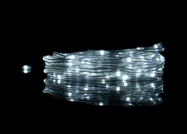 Lampes magiques pour temps froid 6500K 200 LED 20m USB DC5V IP65 Contrôlées par application