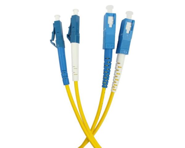 Cordon de brassage à fibre optique monomode, LC/UPC-SC/UPC, SM9/125 duplex 1 m.