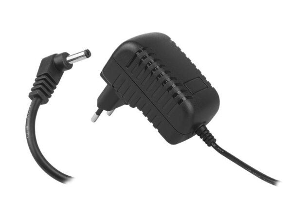 Adaptateur secteur 5V, 1A, prise 3,5 x 1,35 mm.